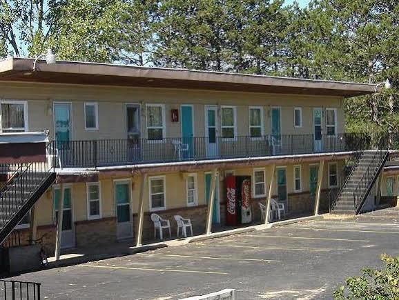 Economy Inn Cadillac Dış mekan fotoğraf